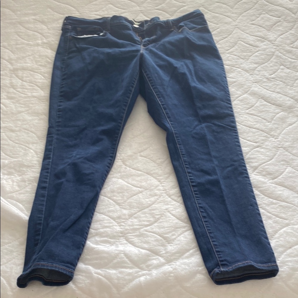 Levi Strauss & Co. 711 Skinny Jeans
